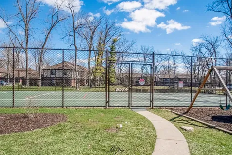 8251 Mulberry Court Palos Hills IL 60465