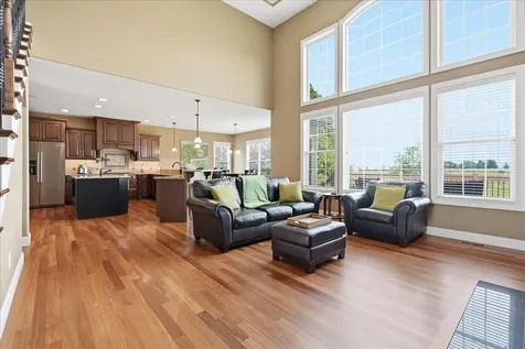 1406 Watersound Way Bloomington IL 61705