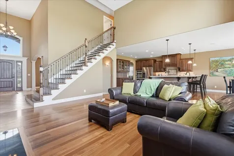 1406 Watersound Way Bloomington IL 61705