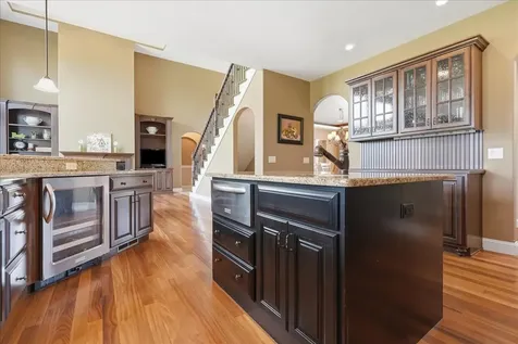 1406 Watersound Way Bloomington IL 61705