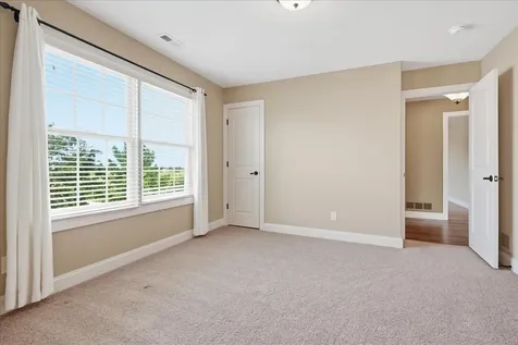 1406 Watersound Way Bloomington IL 61705