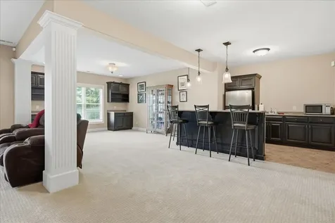 1406 Watersound Way Bloomington IL 61705
