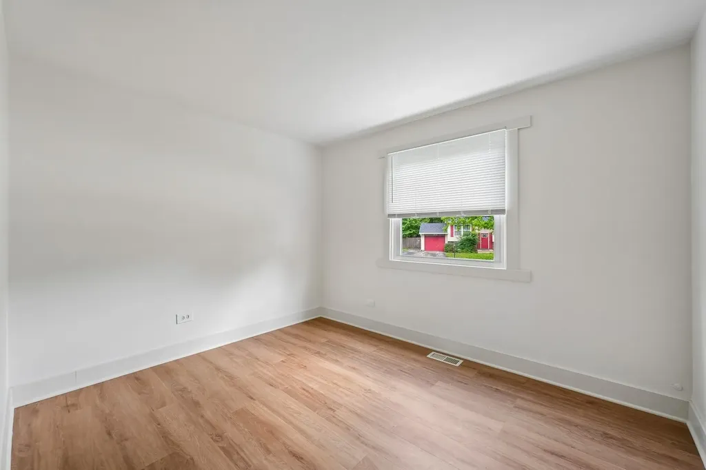 867 Harris Drive Bolingbrook IL 60440