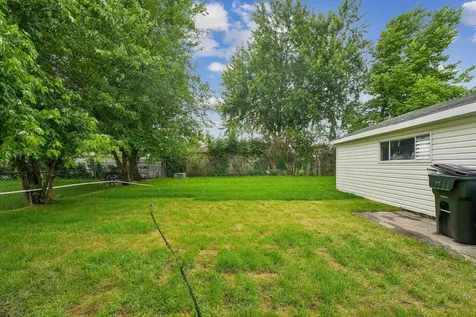 867 Harris Drive Bolingbrook IL 60440