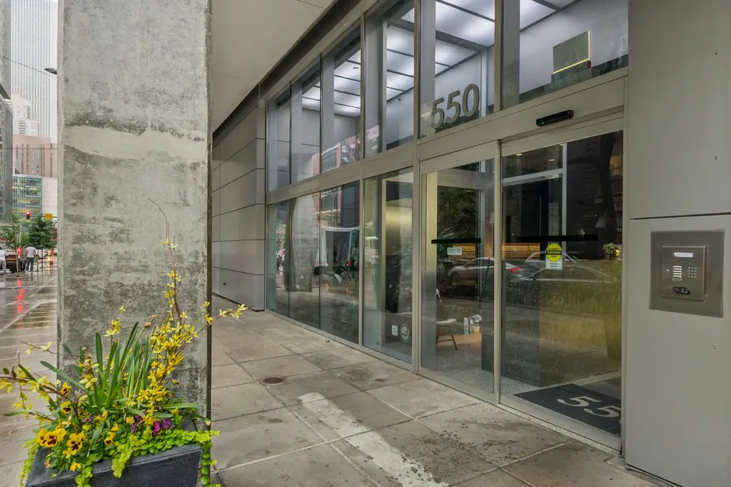550 North St Clair Street Chicago IL 60611