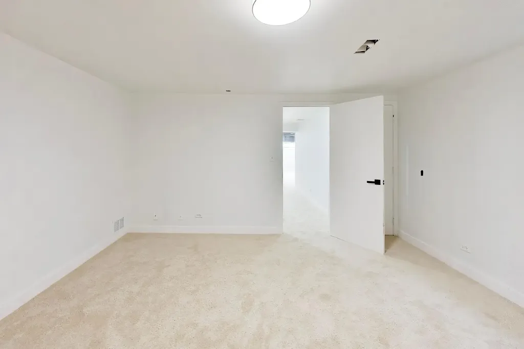8S510 Oxford Lane Naperville IL 60565