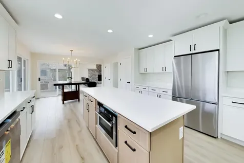 8S510 Oxford Lane Naperville IL 60565