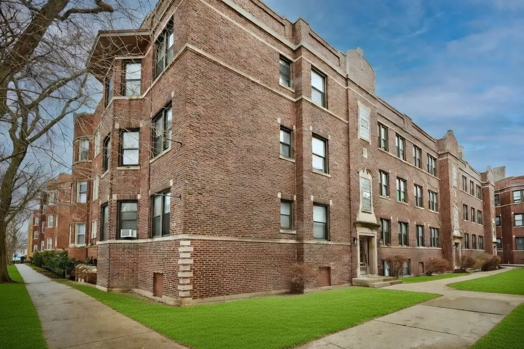 1355 West Touhy Avenue Chicago IL 60626