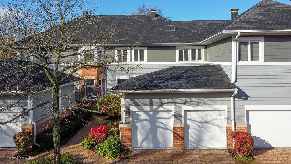 17 Mashie Court Woodridge IL 60517