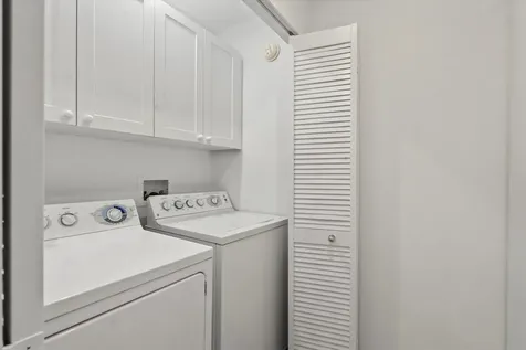 737 West Washington Boulevard Chicago IL 60661