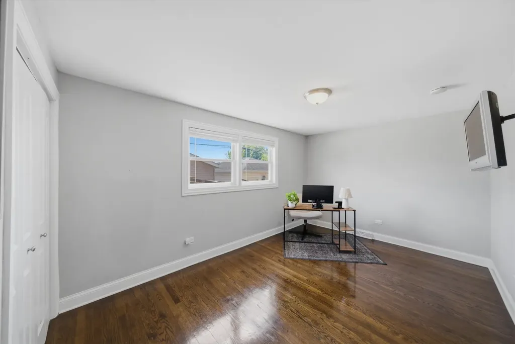 6153 West 63rd Street Chicago IL 60638