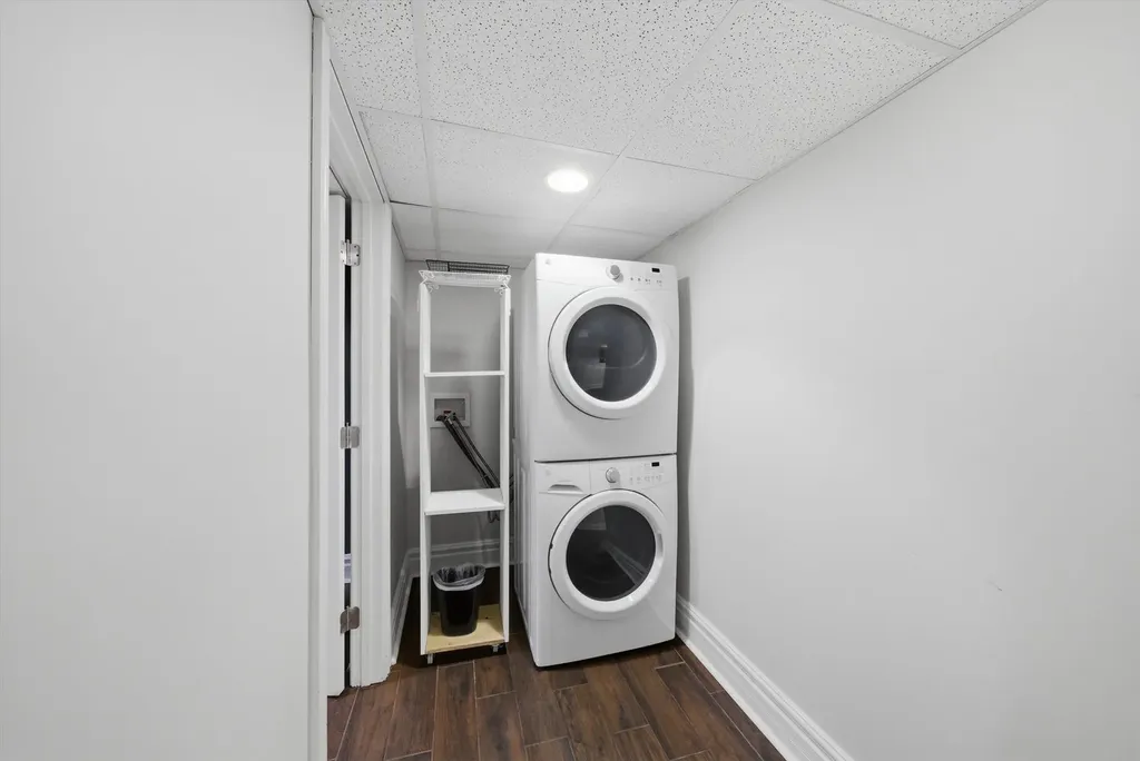 6153 West 63rd Street Chicago IL 60638