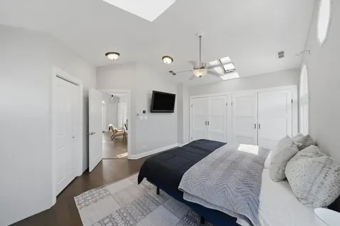 6153 West 63rd Street Chicago IL 60638
