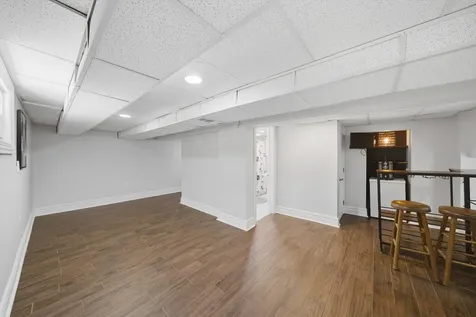 6153 West 63rd Street Chicago IL 60638