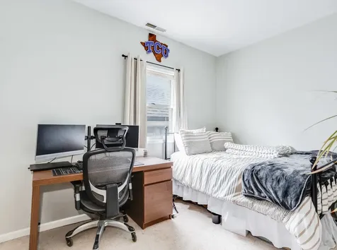 1628 North Bell Avenue Chicago IL 60647