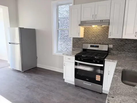 2533 South Drake Avenue Chicago IL 60623