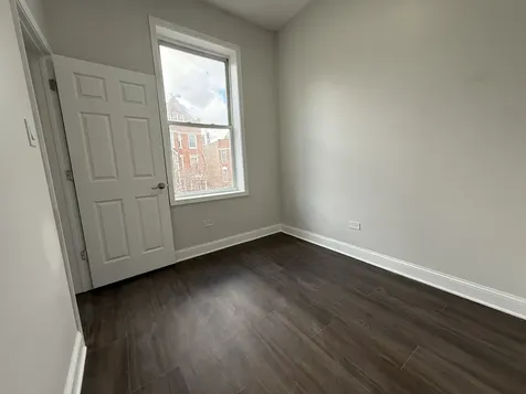 2533 South Drake Avenue Chicago IL 60623