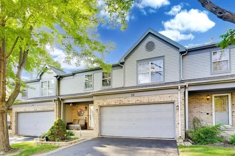 30 Oxford Court Algonquin IL 60102