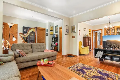 1110 South Oak Park Avenue Oak Park IL 60304