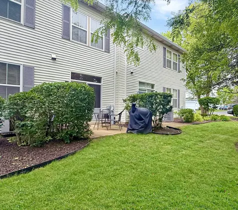 2886 Falling Waters Lane Lindenhurst IL 60046