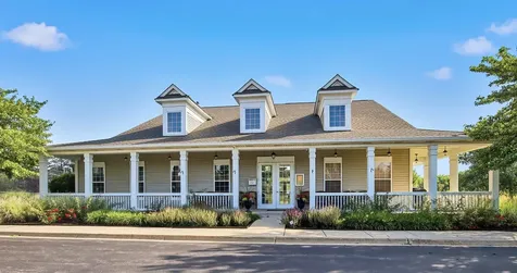 2886 Falling Waters Lane Lindenhurst IL 60046