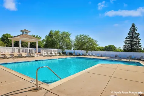 2886 Falling Waters Lane Lindenhurst IL 60046
