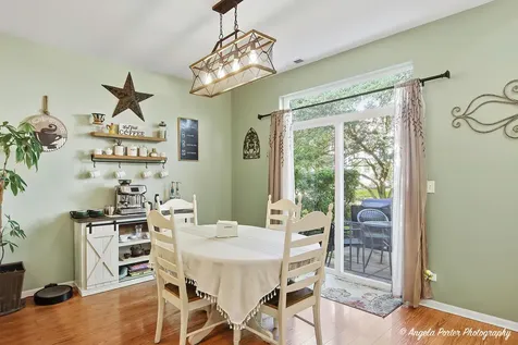 2886 Falling Waters Lane Lindenhurst IL 60046