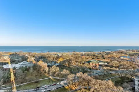 2000 North Lincoln Park West Chicago IL 60614