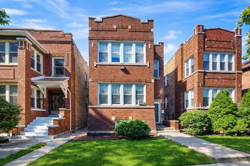 7920 South Langley Avenue Chicago IL 60619