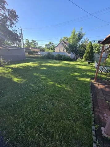 7139 West 74th Place Chicago IL 60638