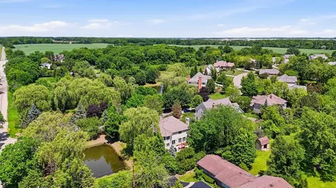 14965 Creekside Path Libertyville IL 60048