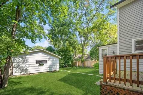 547 Melrose Avenue Kenilworth IL 60043