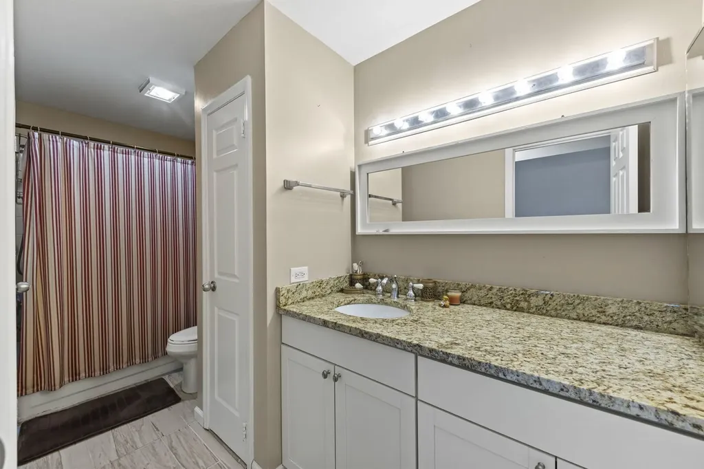 342 Redwing Drive Bolingbrook IL 60440
