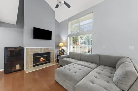 342 Redwing Drive Bolingbrook IL 60440