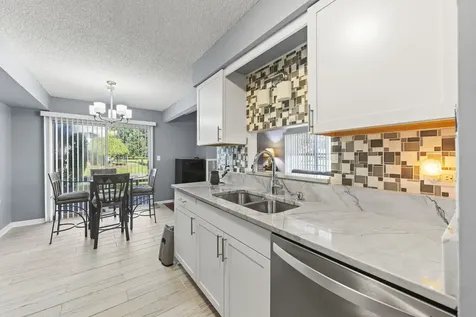 342 Redwing Drive Bolingbrook IL 60440