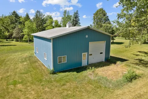 14413 Pleasant Valley Road Woodstock IL 60098