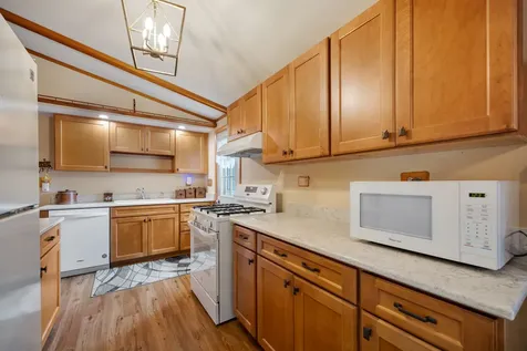14413 Pleasant Valley Road Woodstock IL 60098