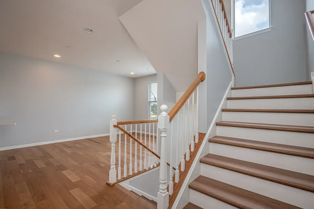 3S629 Camden Street Warrenville IL 60555