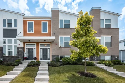 3S629 Camden Street Warrenville IL 60555