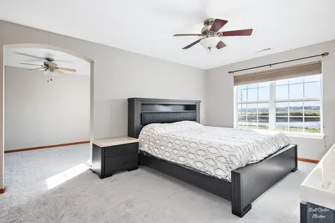5521 Wildspring Drive Lake In The Hills IL 60156
