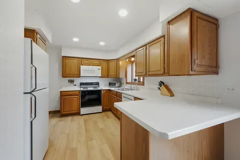 27W270 Sunnyside Avenue Winfield IL 60190