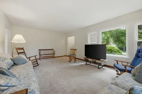 27W270 Sunnyside Avenue Winfield IL 60190