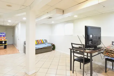4945 West Waveland Avenue Chicago IL 60641