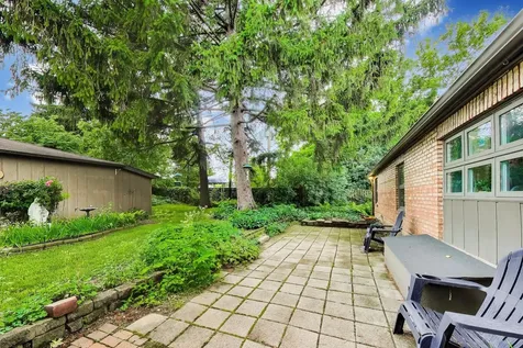 520 South Edgewood Avenue La Grange IL 60525