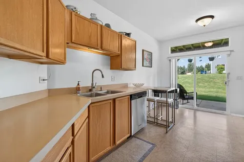 1933 Misty Ridge Lane Aurora IL 60503