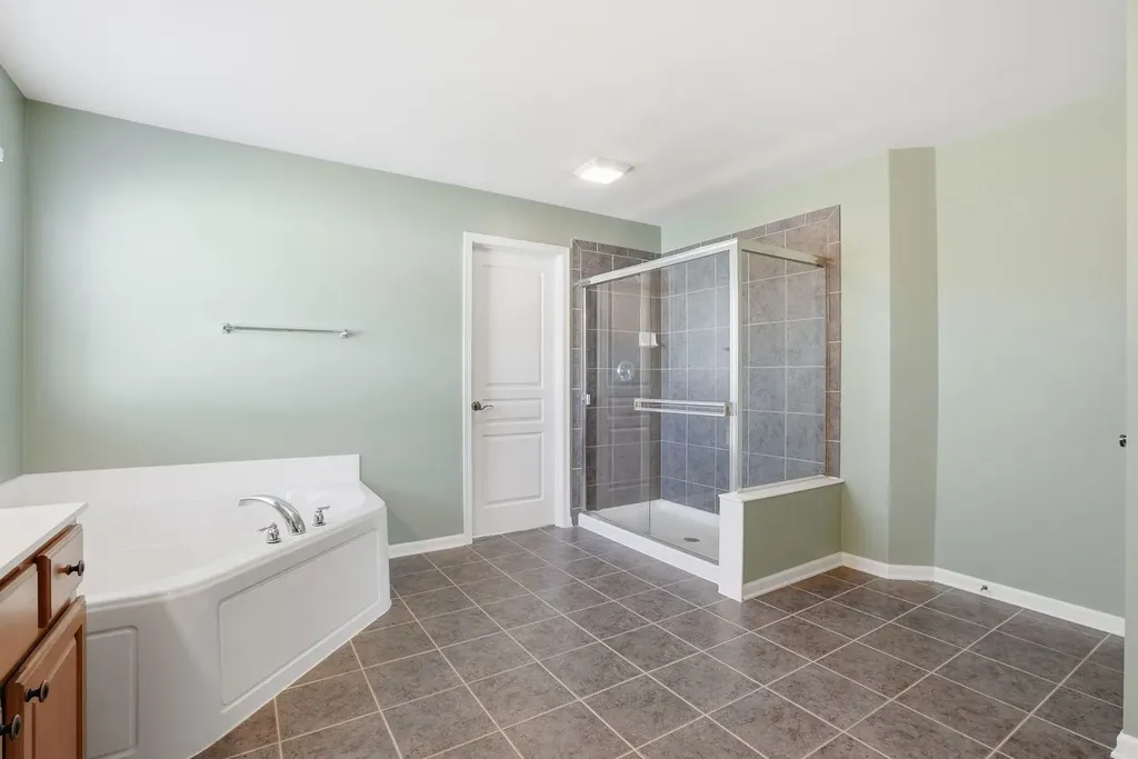 12312 Blue Iris Lane Plainfield IL 60585
