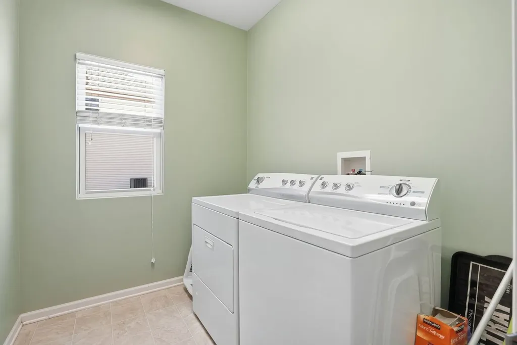 12312 Blue Iris Lane Plainfield IL 60585