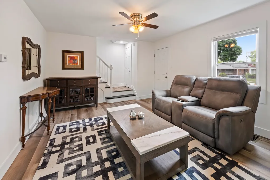 521 East 109th Street Chicago IL 60628