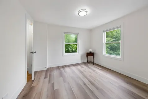 521 East 109th Street Chicago IL 60628