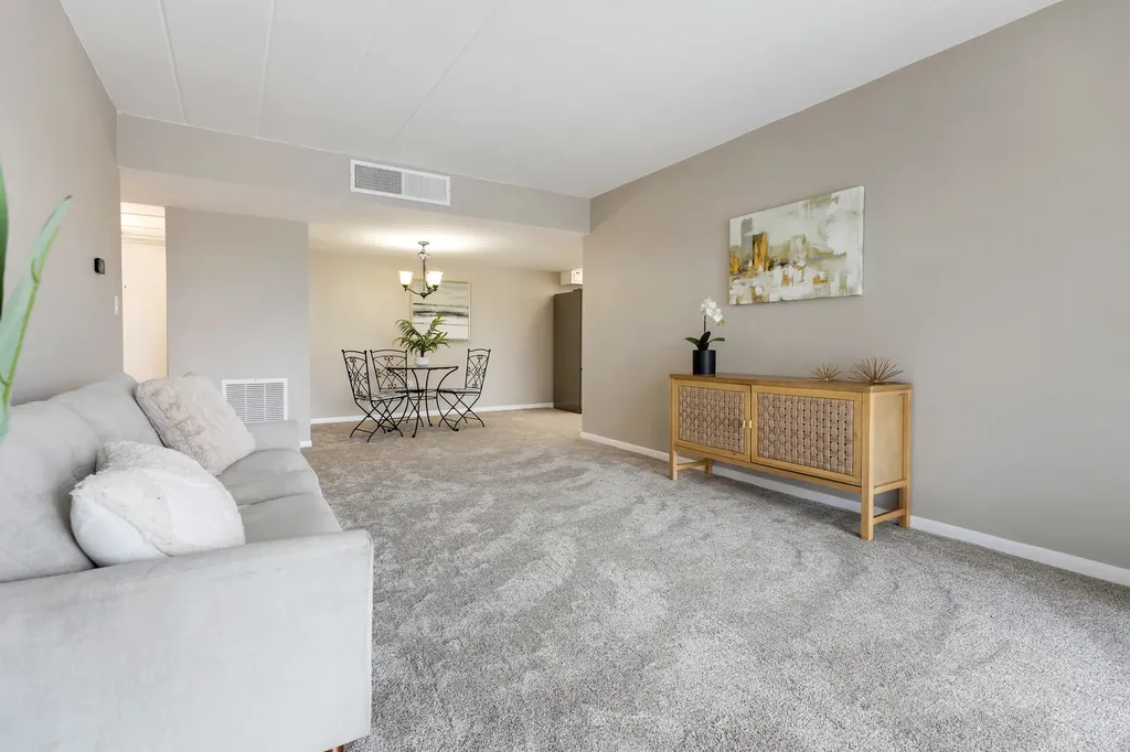 2900 Maple Avenue Downers Grove IL 60515
